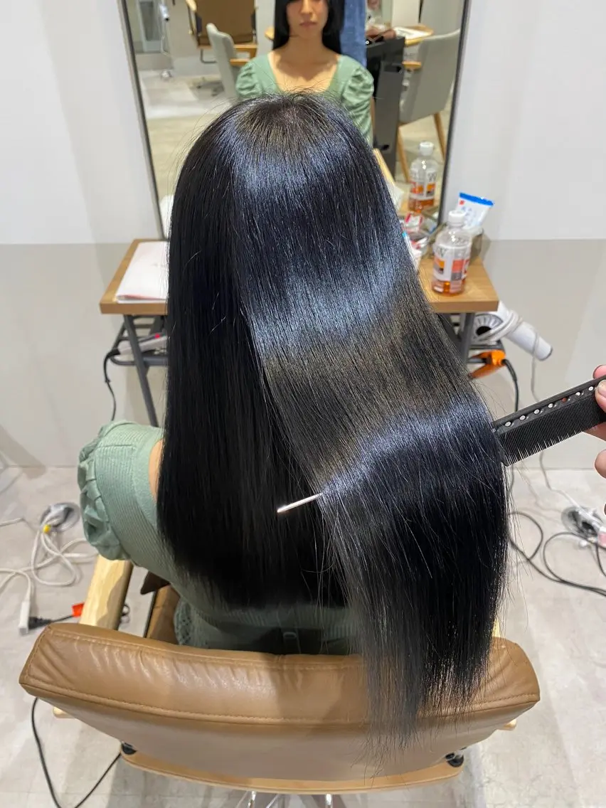 ロング カラー 黒髪 ブルーカラー ブルーブラック ハイトーンカラー カット ヘアカラー トリートメント クロスパーマ🥇韓国 ヘア🇰🇷濵田航希のヘアスタイル