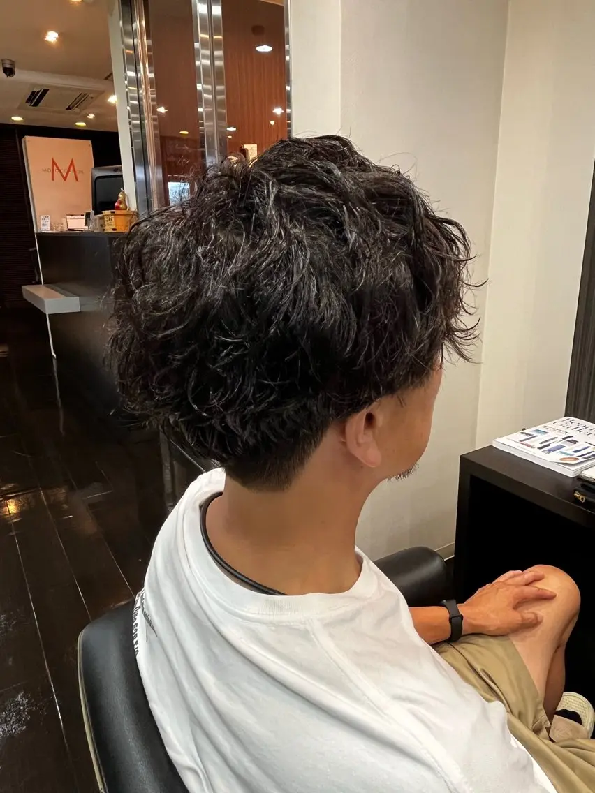 パーマ メンズ メンズパーマ ツイストスパイラルパーマ スパイラルパーマ カット パーマ 藤本 麻衣のヘアスタイル