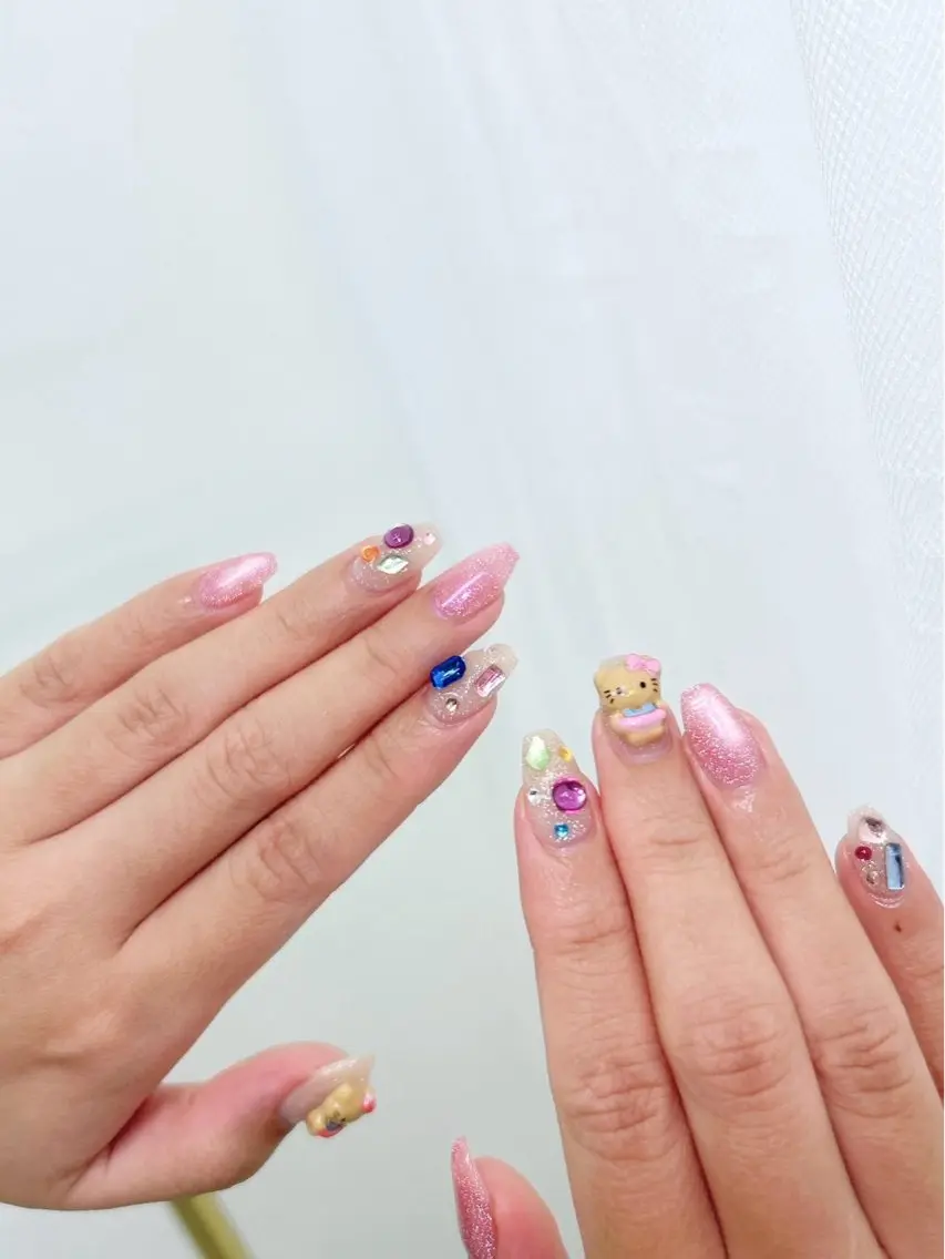 ネイル 【岐阜🦋】 キラキラネイル✨あゆのネイルデザイン