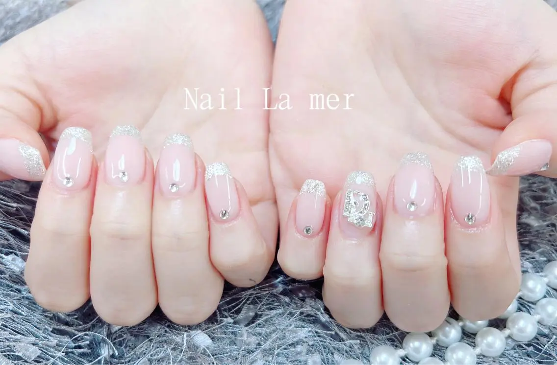 ネイル フレンチネイル La Merのネイルデザイン