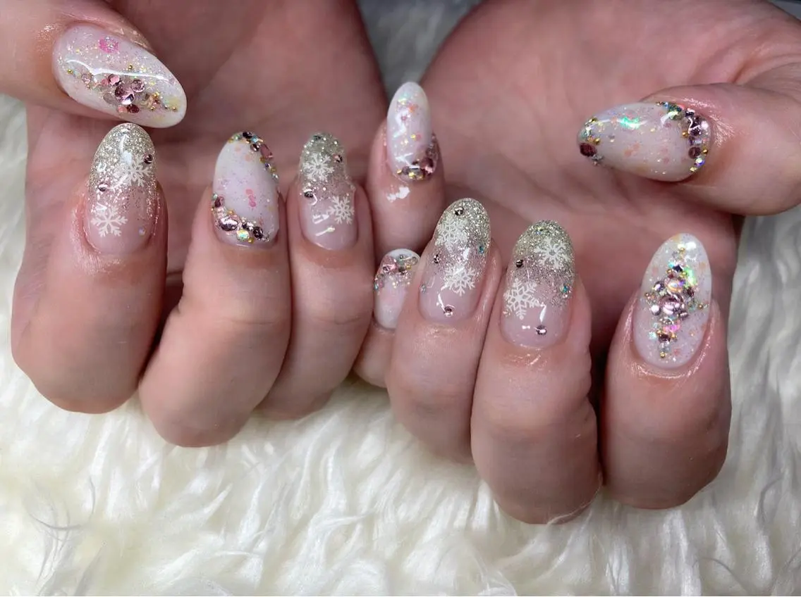 ネイル ジェルネイル パラジェル 冬ネイル クリスマス Nail&eye Belire 新宿のネイルデザイン