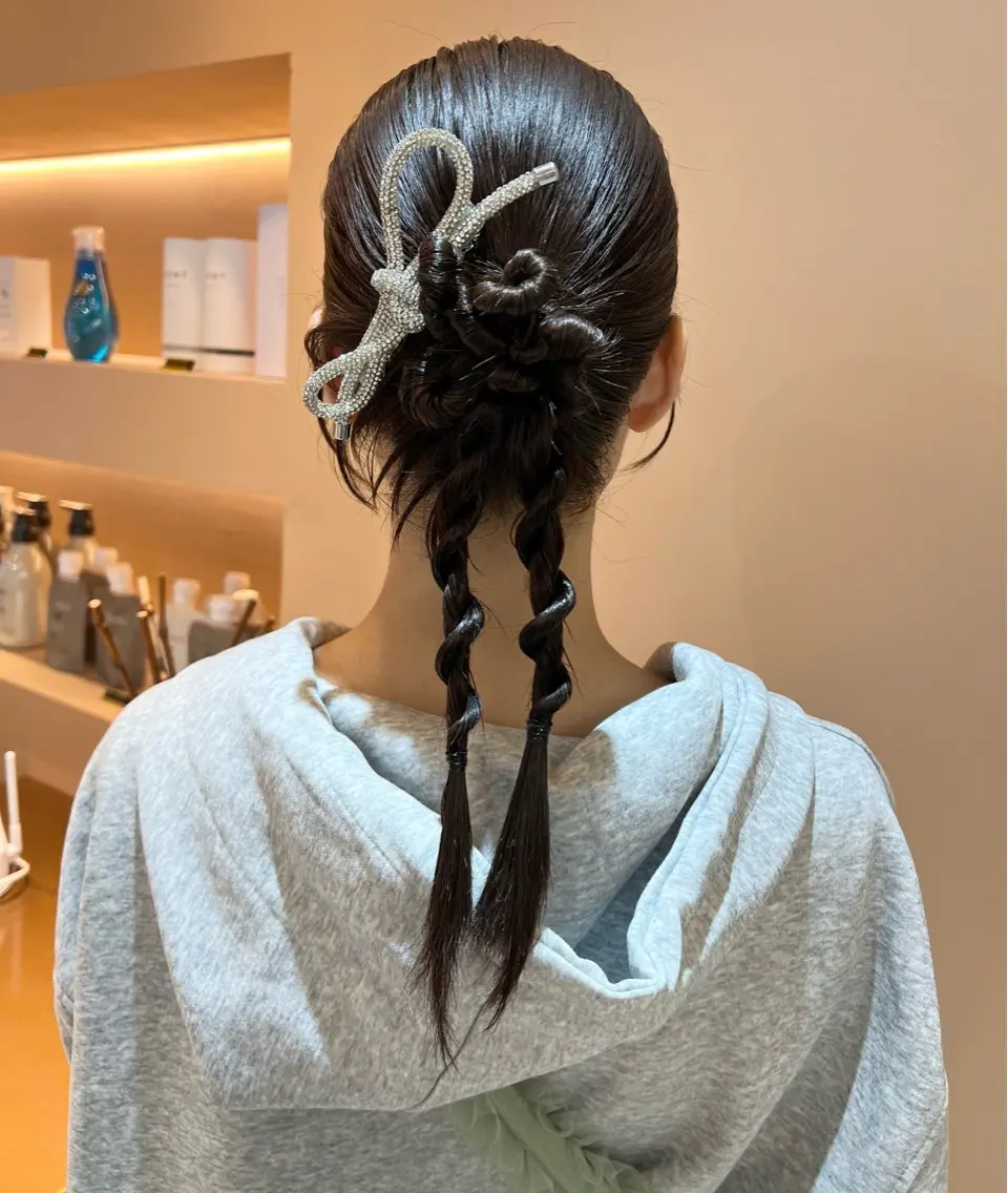 セミロング カラー ヘアアレンジ ヘアセット ✨カチモリ✨レイヤー 韓国ヘア🇰🇷ゆいのヘアスタイル