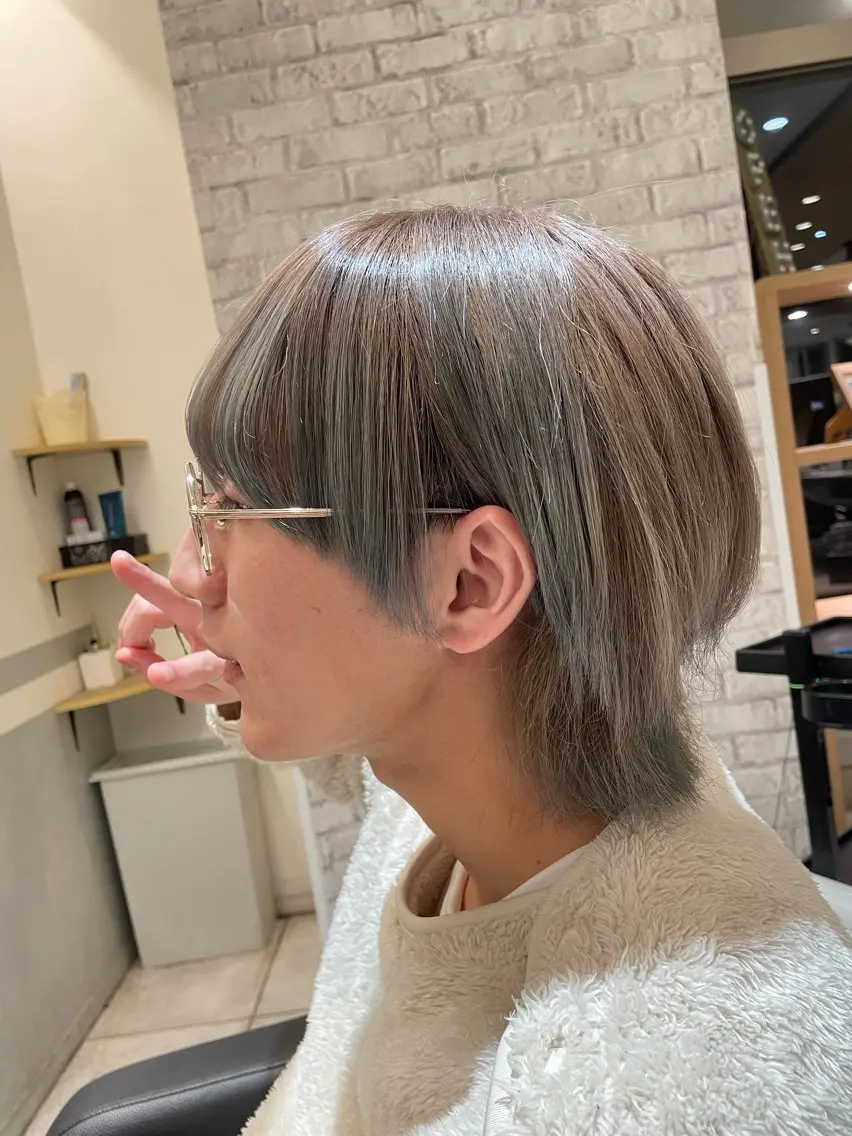 ミディアム カラー メンズ 寺田 翔のヘアスタイル