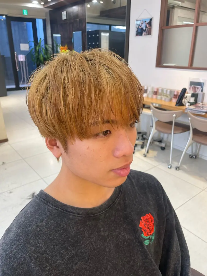 ショート メンズ マッシュ 顔周りカット ショートヘア 岩崎 唯人のヘアスタイル