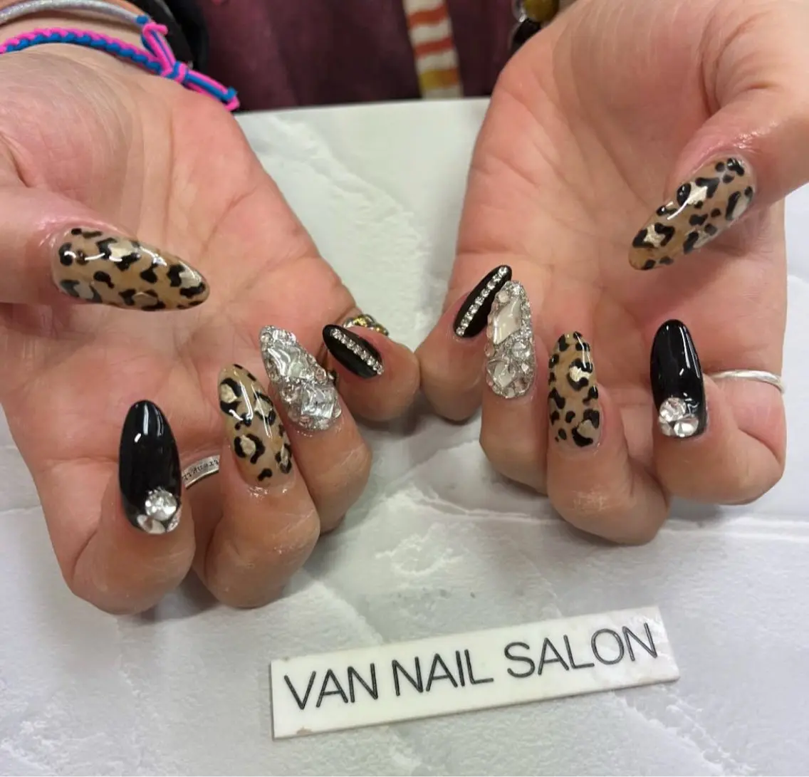 ネイル ハンドネイル Van Nail Salonのネイルデザイン