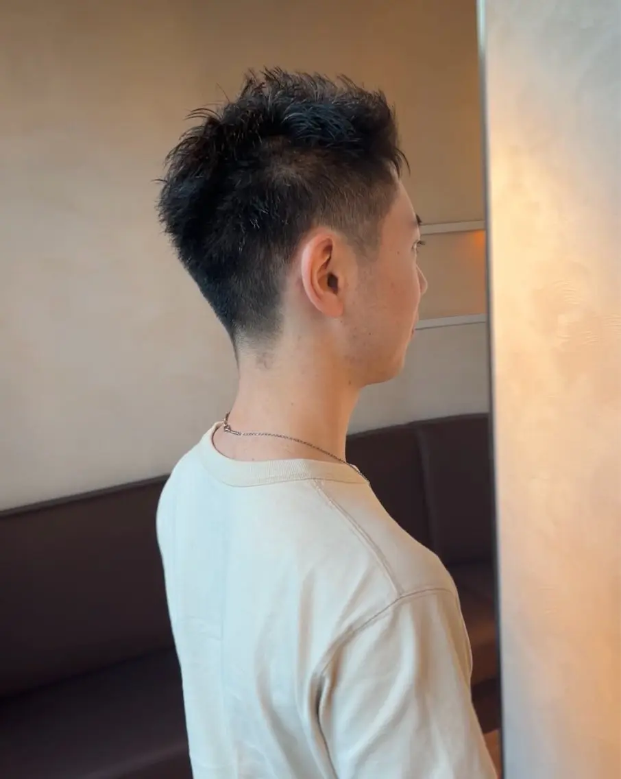 メンズ 刈り上げ 山田 知佳のヘアスタイル