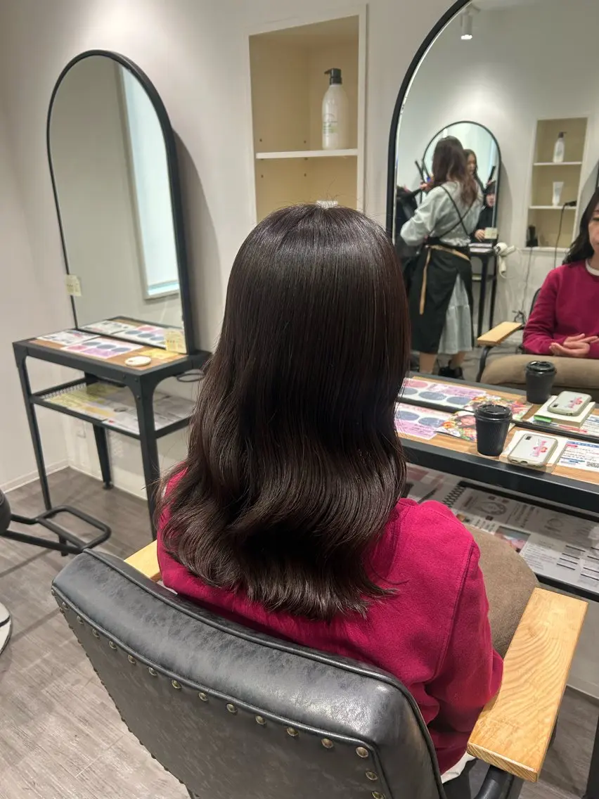 セミロング カラー ヘアアレンジ ベージュカラー カット ヘアカラー トリートメント cocotte 💟草間紫音💟のヘアスタイル