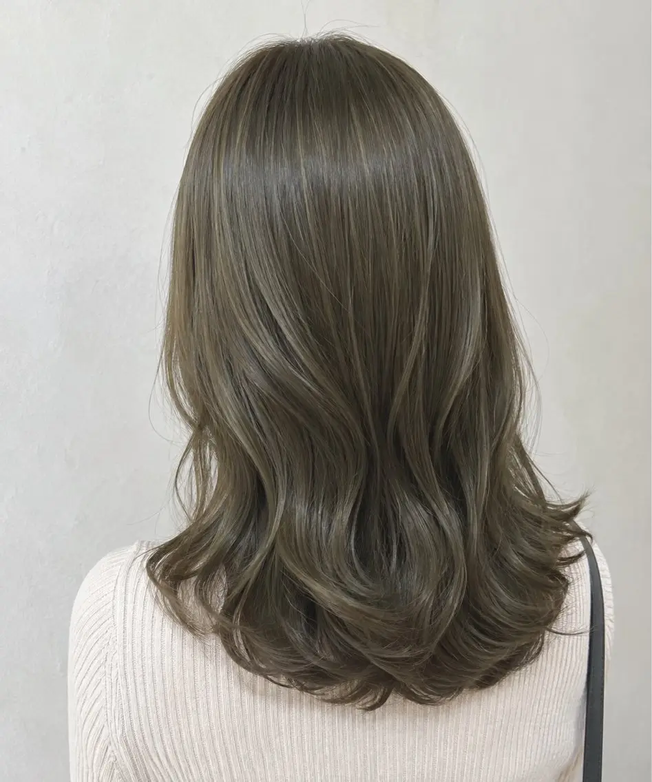 セミロング ヘアカラー トリートメント 佐藤天斗 /スタイリストのヘアスタイル
