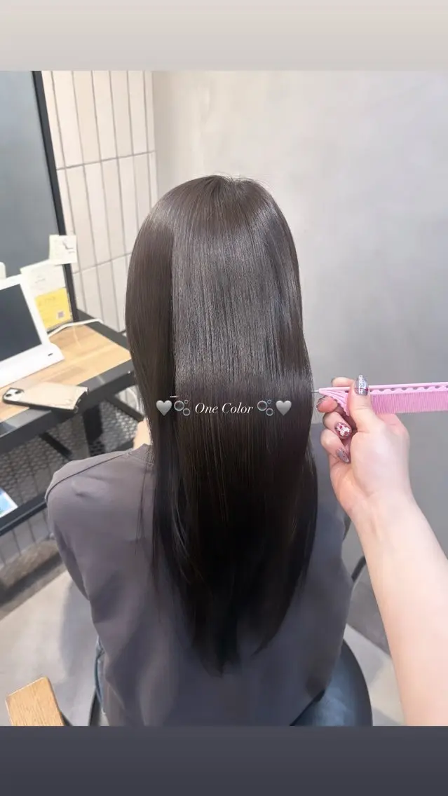 ロング カラー ヘアカラー 𝒌𝒚𝒐𝒌𝒂 ︎︎のヘアスタイル