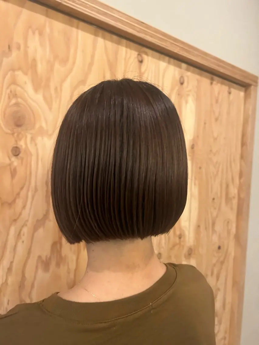 ミディアム カット ヘアカラー 似合わせレイヤー/透 明感カラー/momiのヘアスタイル