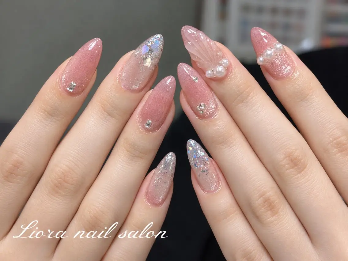 ネイル チークネイル フットネイル フレンチネイル ジェルネイル ガーリー ハンドネイル Liora nailのネイルデザイン
