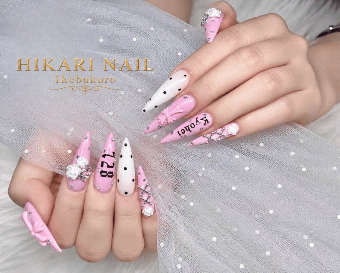 ネイル ハロウィン 持ち込み 冬ネイル クリスマス ハンドネイル HikariNail Ikebukuroのネイルデザイン