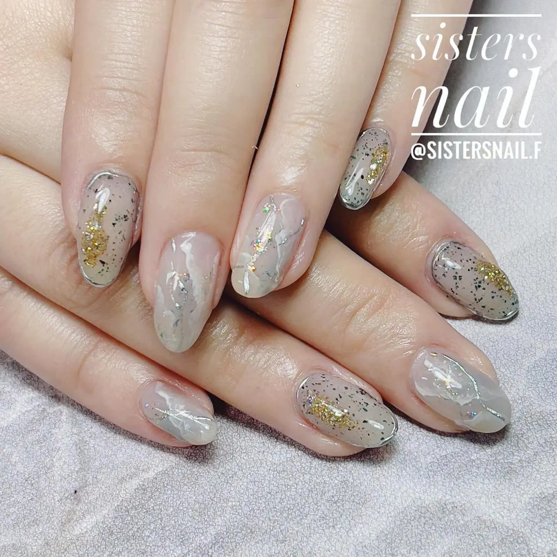 ネイル アートネイル ジェルネイル ニュアンスネイル ストーンネイル 冬ネイル sisters nail.fのネイルデザイン