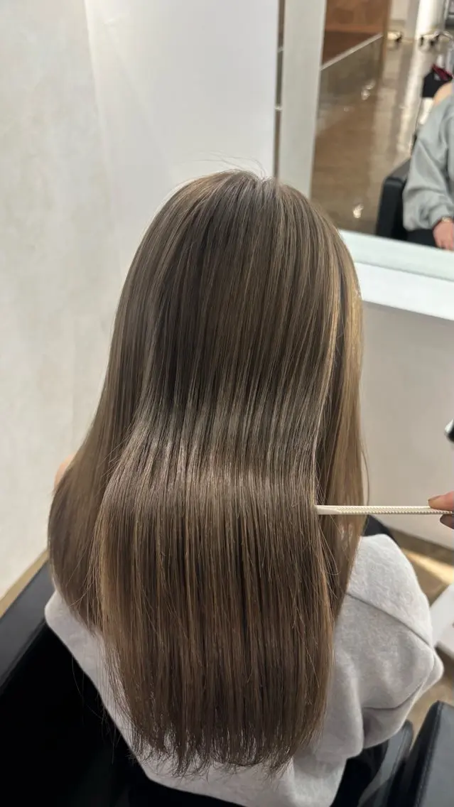 セミロング カラー ブリーチ 髪質改善 ヘアカラー トリートメント miyon/ RINOA🇰🇷のヘアスタイル