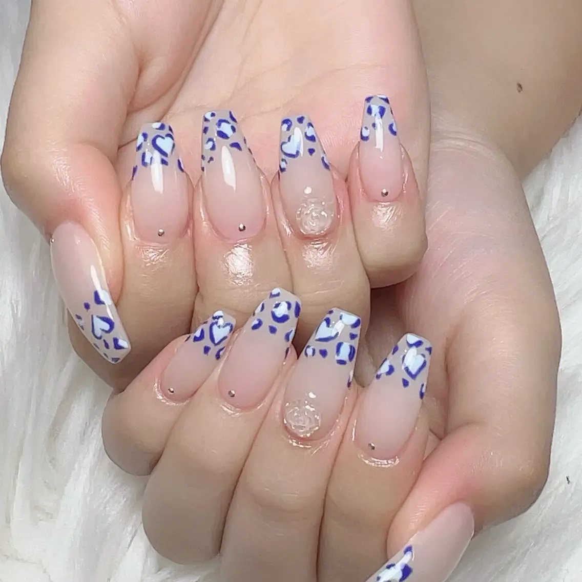 ネイル Nail salon EM（エム）諸星のネイルデザイン