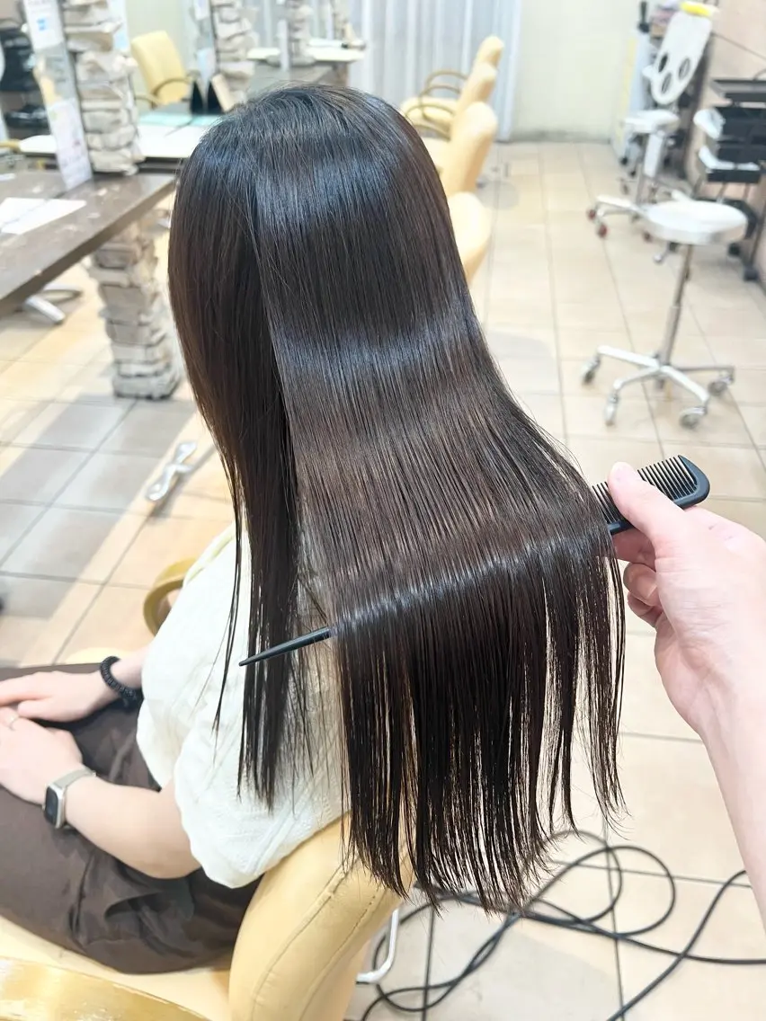 ロング 酸性ストレート 縮毛矯正 髪質改善ストレート ⚡️下ノ村柊斗⚡️のヘアスタイル