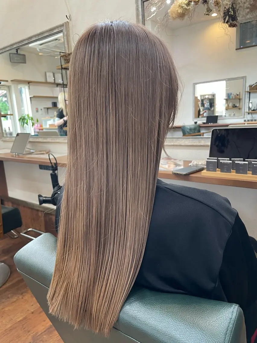 ロング カラー 三上 諒のヘアスタイル