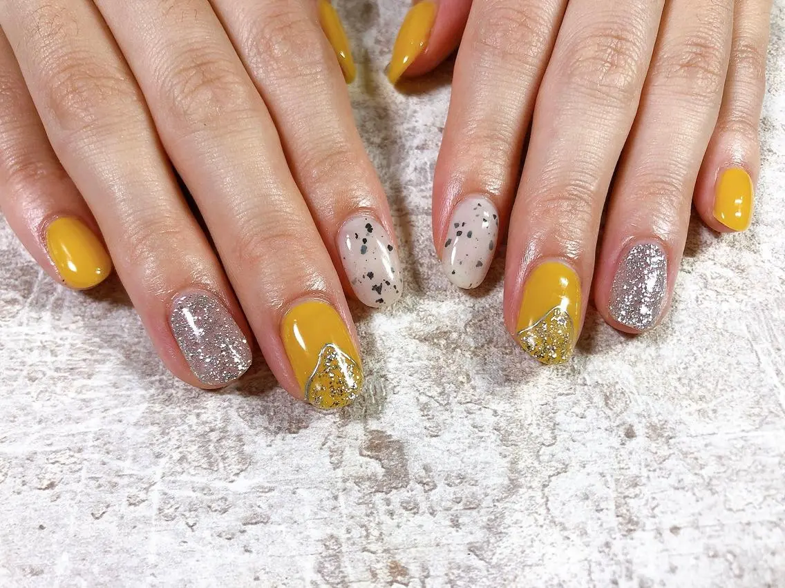 ネイル ハンドネイル mogunail &blowのネイルデザイン
