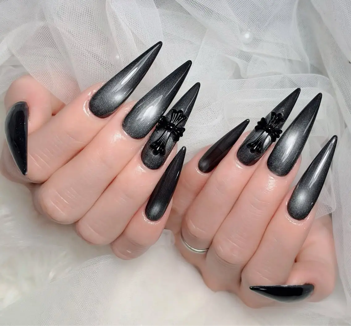 ネイル チークネイル 長さ出し フラッシュネイル フレンチネイル グラデーション ハンドネイル Lenie Nail Salonのネイルデザイン