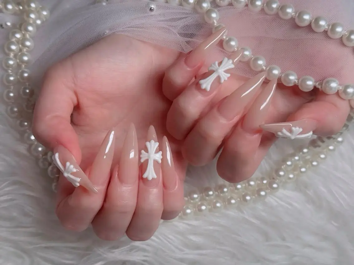 ネイル アートネイル チークネイル フレンチネイル ジェルネイル ガーリー HAPPI NAIL 大国町のネイルデザイン