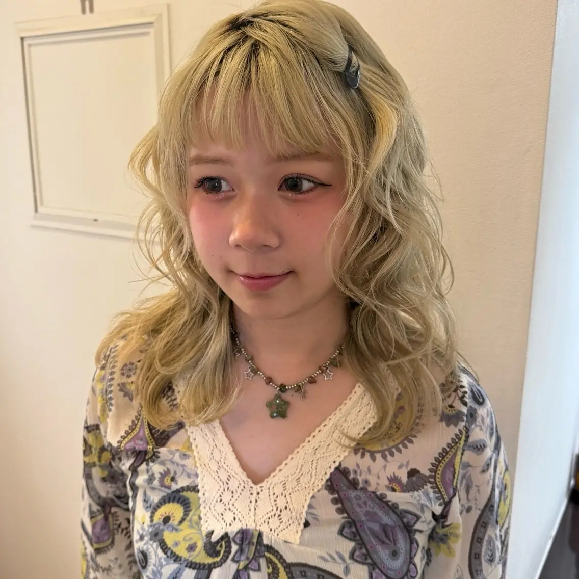 ミディアム カラー ブリーチ mellow NANAのヘアスタイル