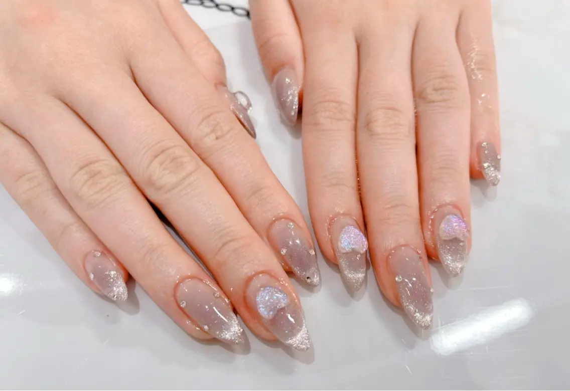 ネイル ワンホンネイル H. MAKIのネイルデザイン