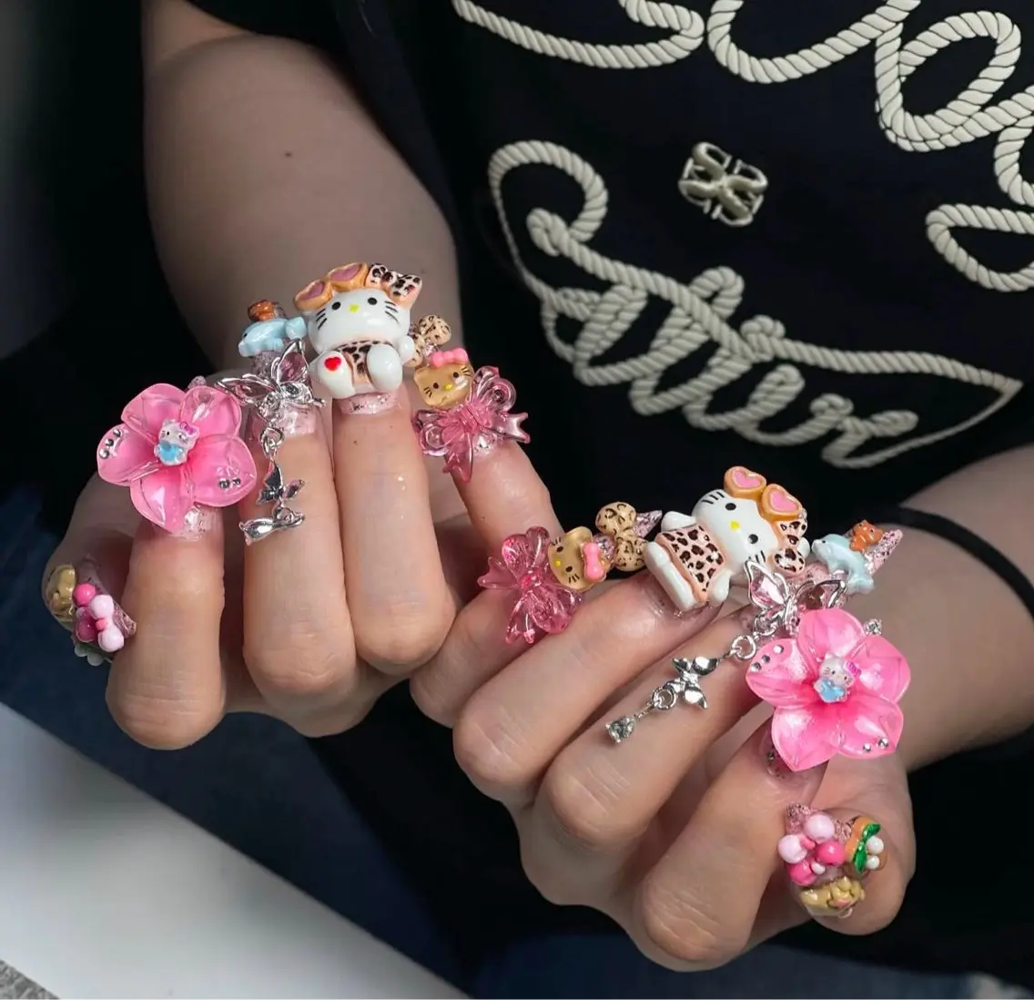 ネイル ハンドネイル Rinaky Amee Nailのネイルデザイン