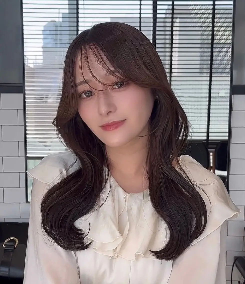 セミロング カラー カット ヘアカラー トリートメント 🌫️大人韓国ヘア 🌫️naoyaのヘアスタイル