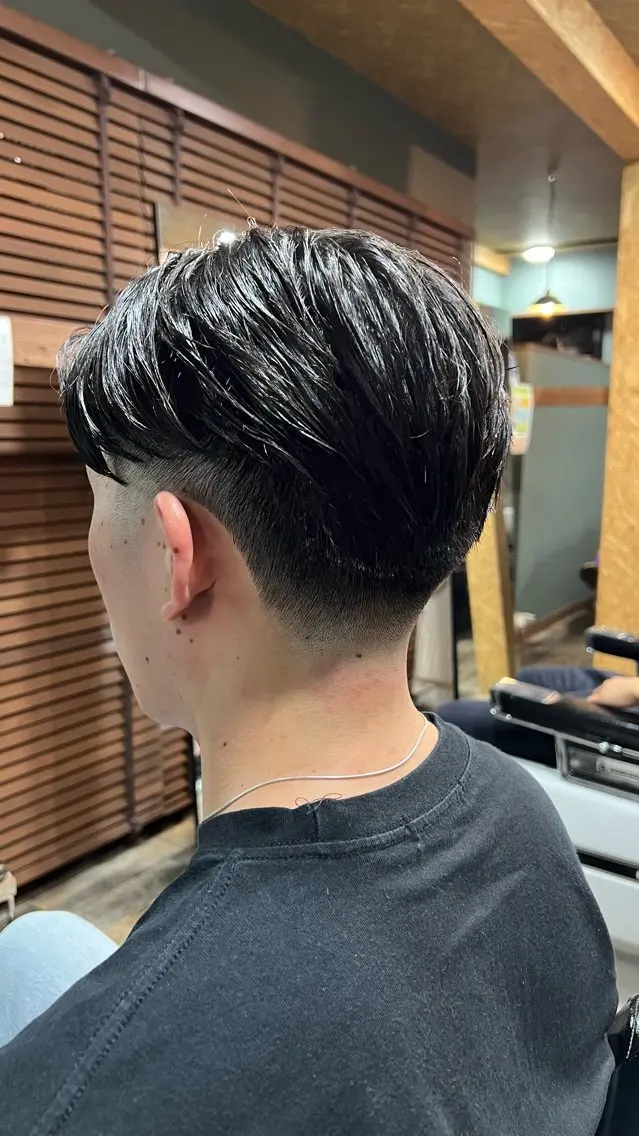 ショート 荻沼 快のヘアスタイル