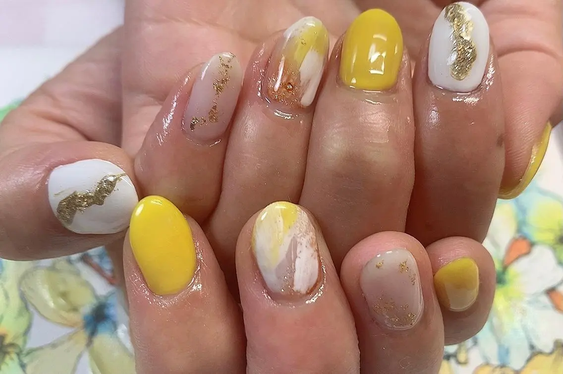 ネイル miu miuのネイルデザイン
