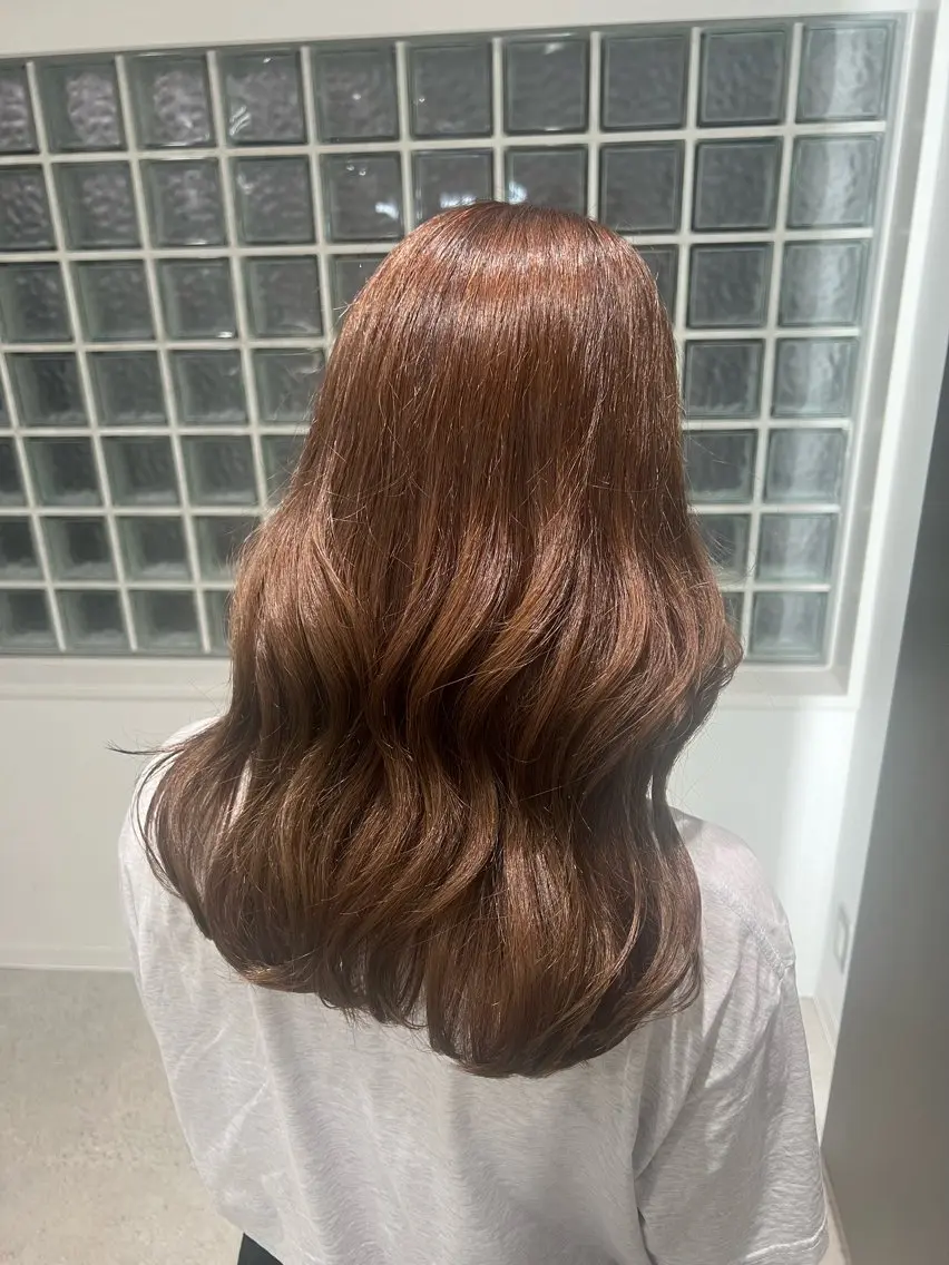 ロング カラー ブリーチ 髪質改善 トリートメント ヘアカラー 💗愛され暖色💗 ピンク/レッド💗のヘアスタイル