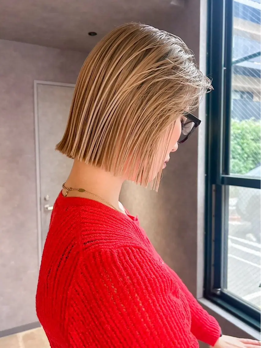 ショート ボブ 平 秀斗のヘアスタイル