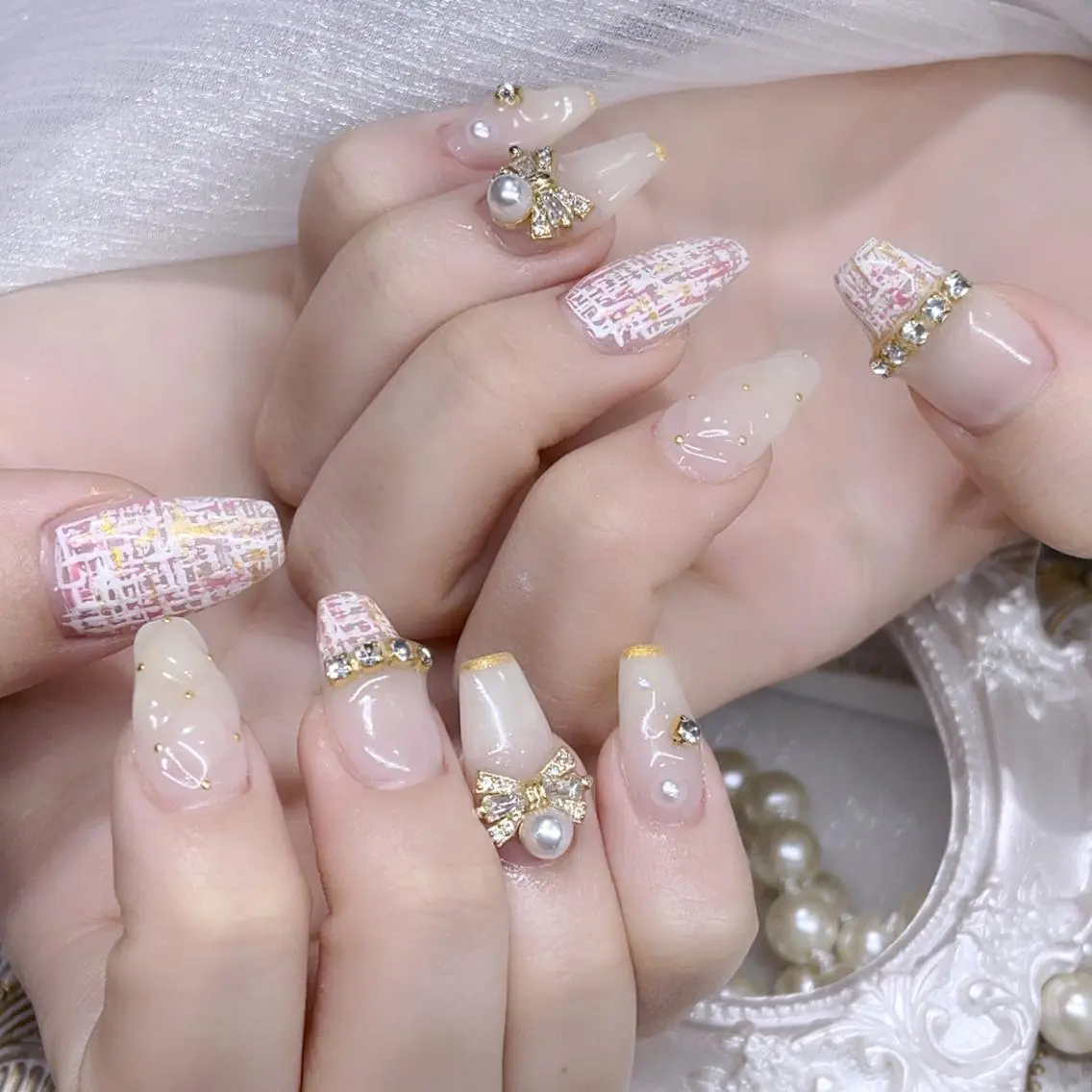 ネイル ハンドネイル Queens ciciのネイルデザイン