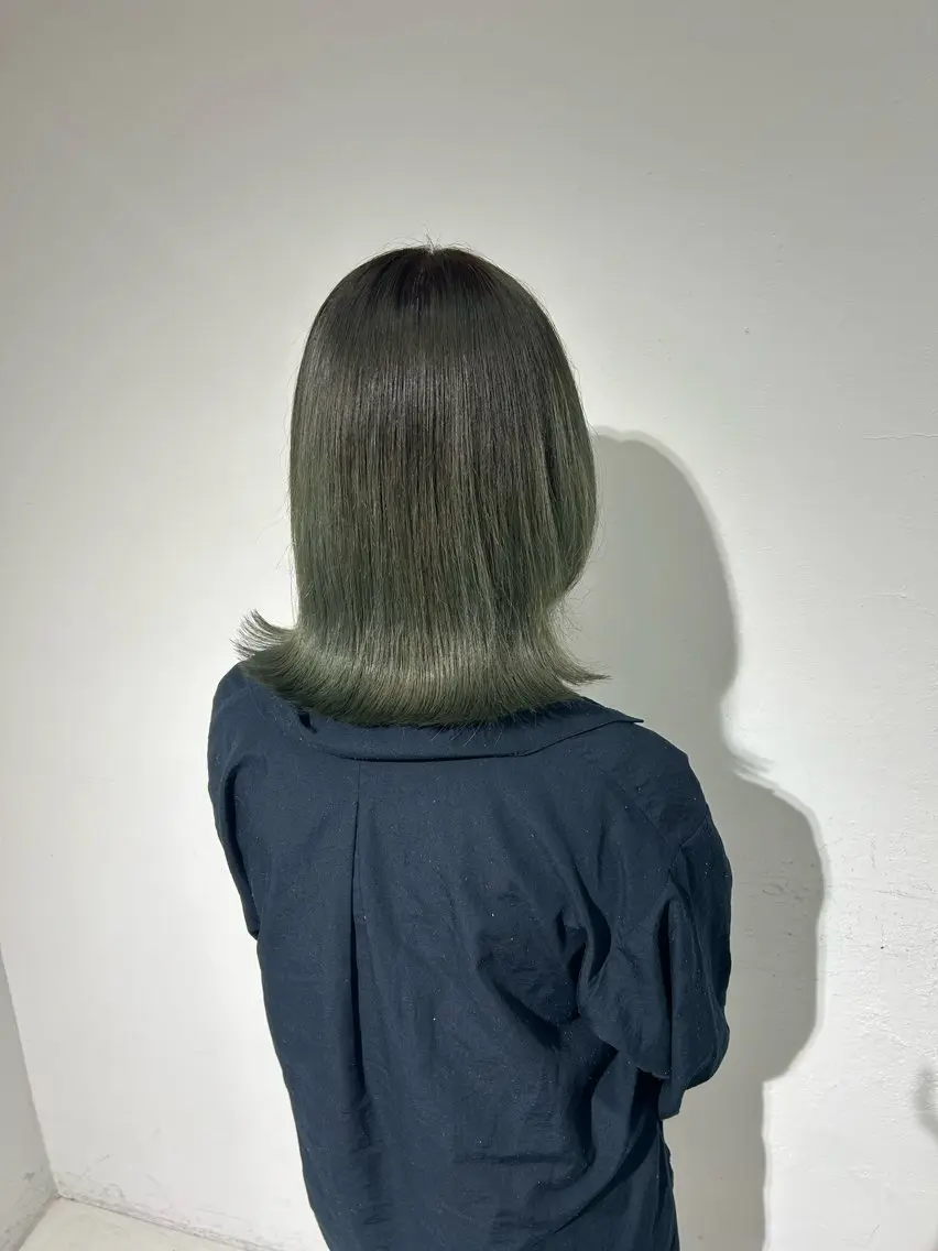 ミディアム カラー ブリーチ 弓矢 叶のヘアスタイル