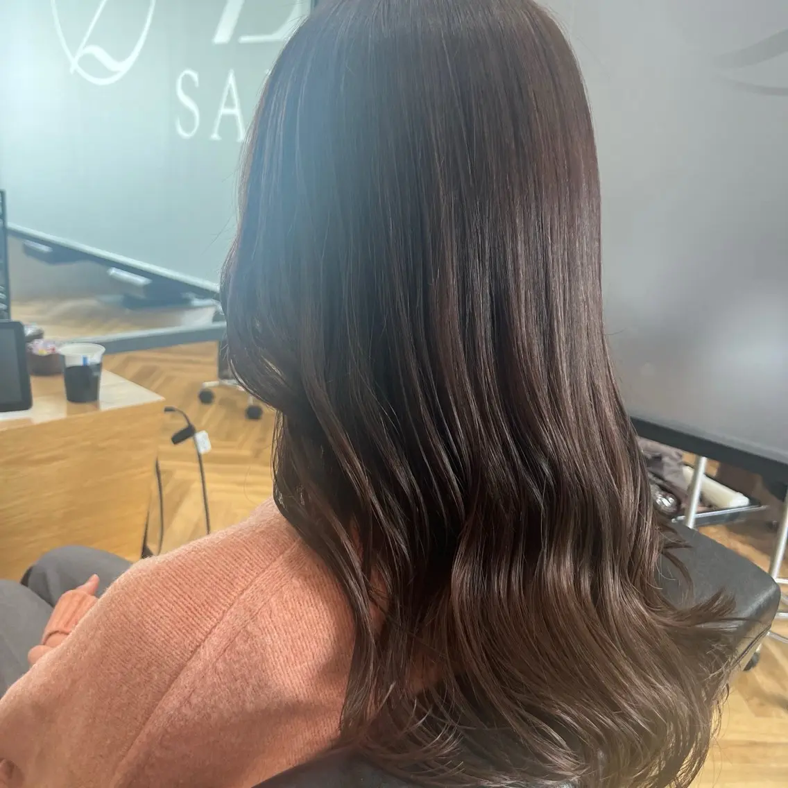 カラー ベージュカラー オリーブベージュ カット ヘアカラー 🫧髪質改善🫧 神田紗来のヘアスタイル