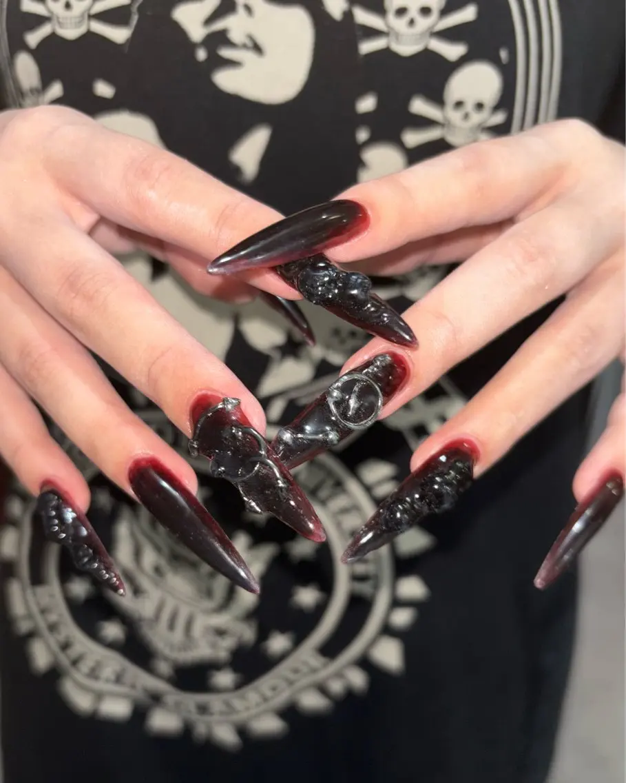 ネイル ハンドネイル 🪐富島彩夏 /海外nail🪐のネイルデザイン