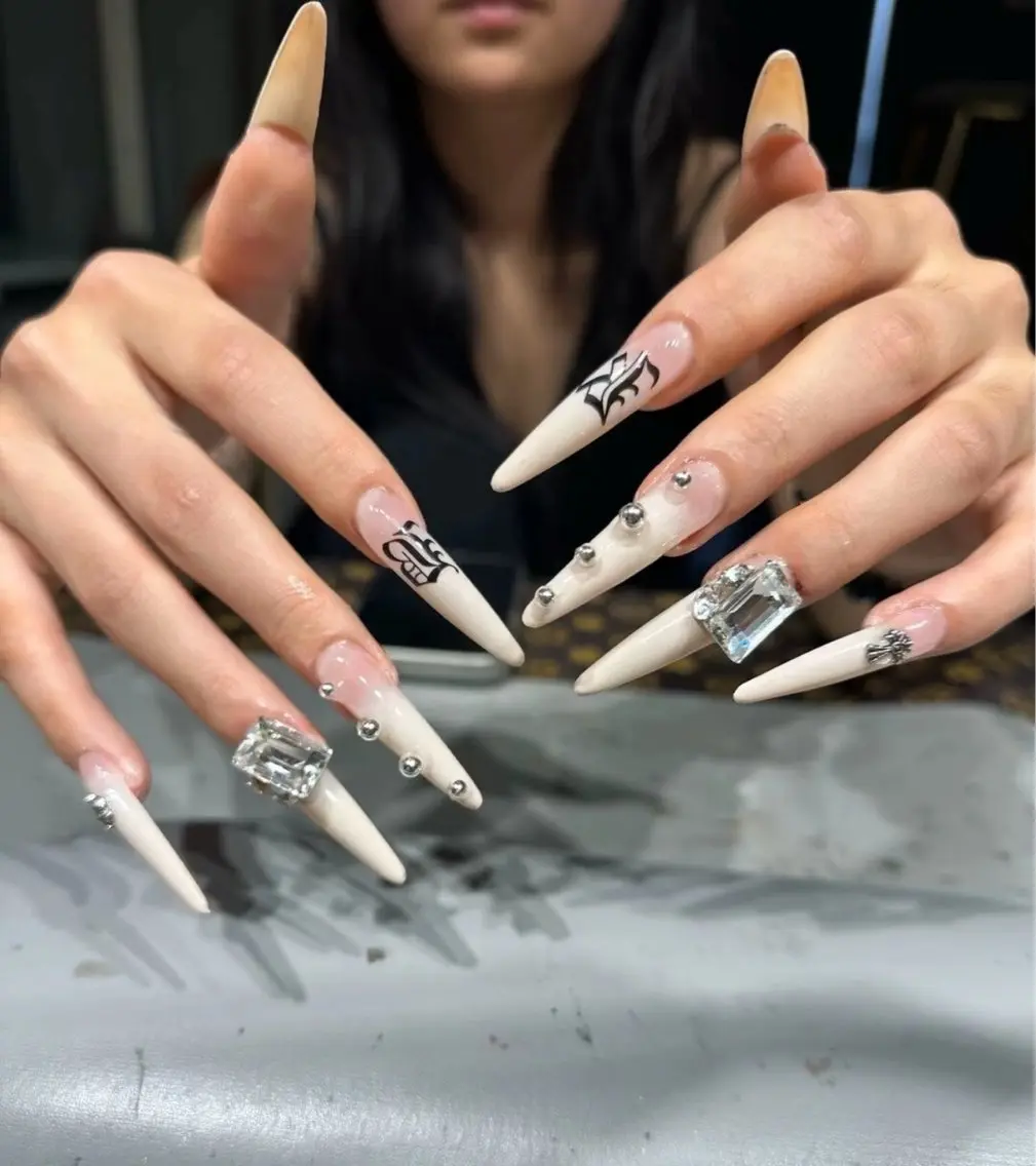 ネイル U mi Nail Salonのネイルデザイン