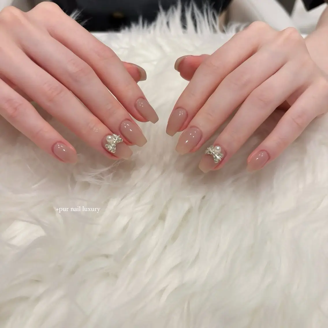 ネイル ハンドネイル +pur Akaneのネイルデザイン