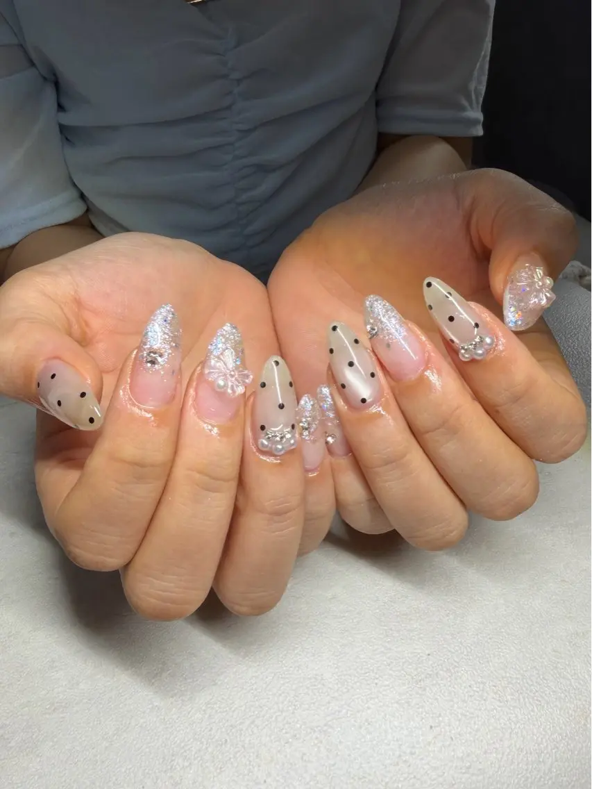 ネイル ADISEネイル Mariのネイルデザイン