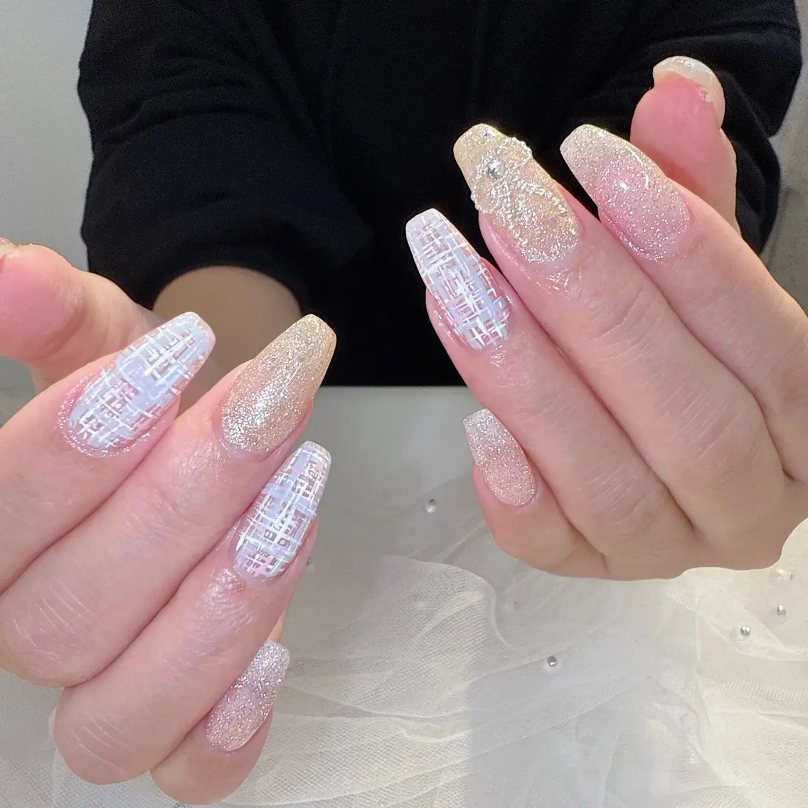 マツエク・マツパ ハンドネイル ハンドケア DG nailのネイルデザイン