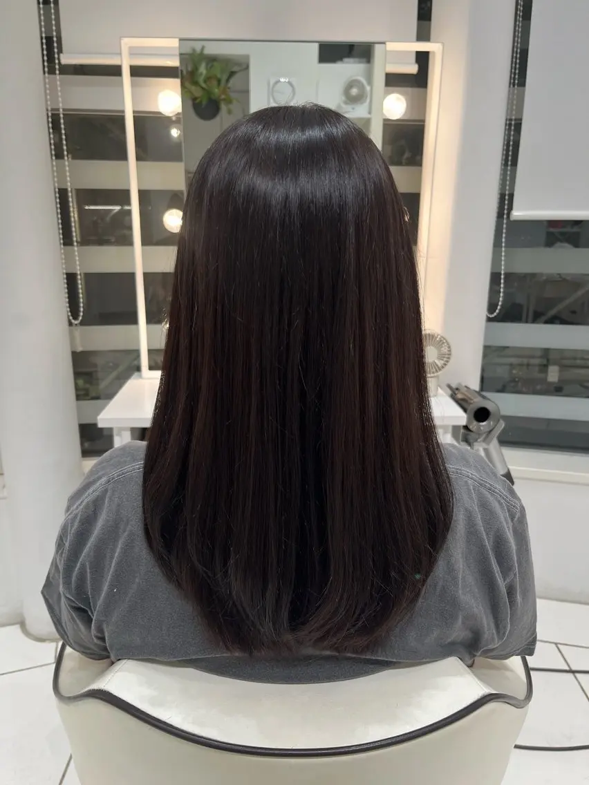セミロング 縮毛矯正 カット 縮毛矯正 齋藤 結衣のヘアスタイル