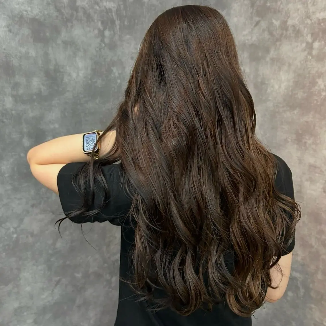 カラー ブラウンカラー オリーブブラウン ヘアカラー トリートメント 荻野 晴香のヘアスタイル
