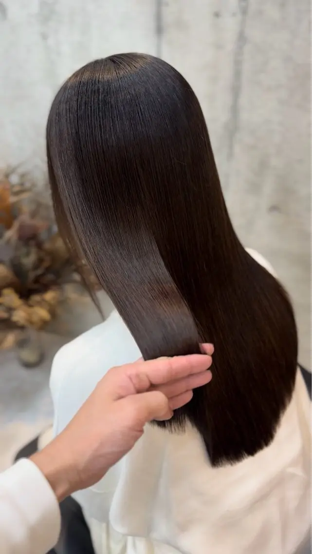 ロング カット 縮毛矯正 トリートメント SHO NISHIのヘアスタイル