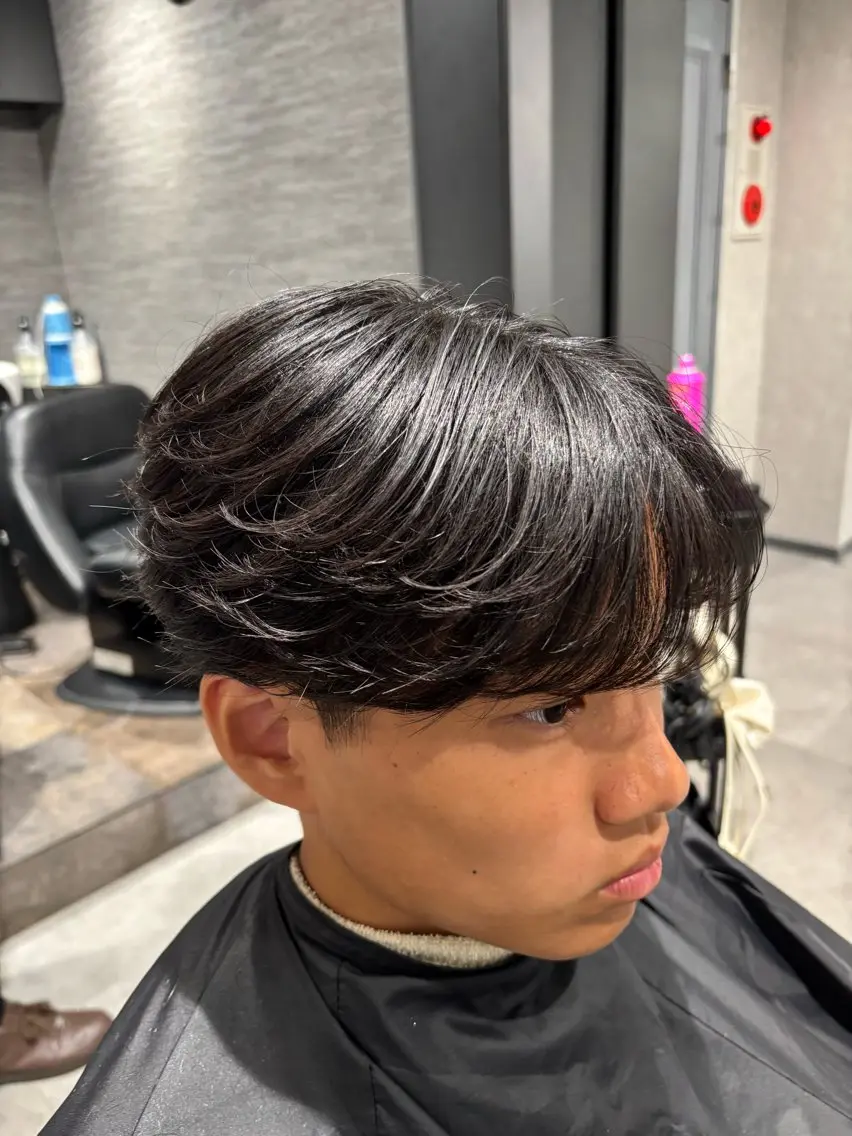 メンズ センターパート カット メンズ専門店NEXT NEO パーマ特化のヘアスタイル