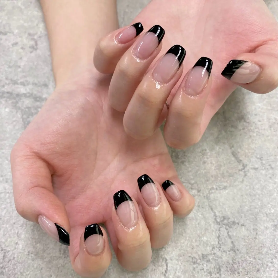 【ハンドオフなし】 ★カラーグラデーションorフレンチ★色変更可🍒の写真