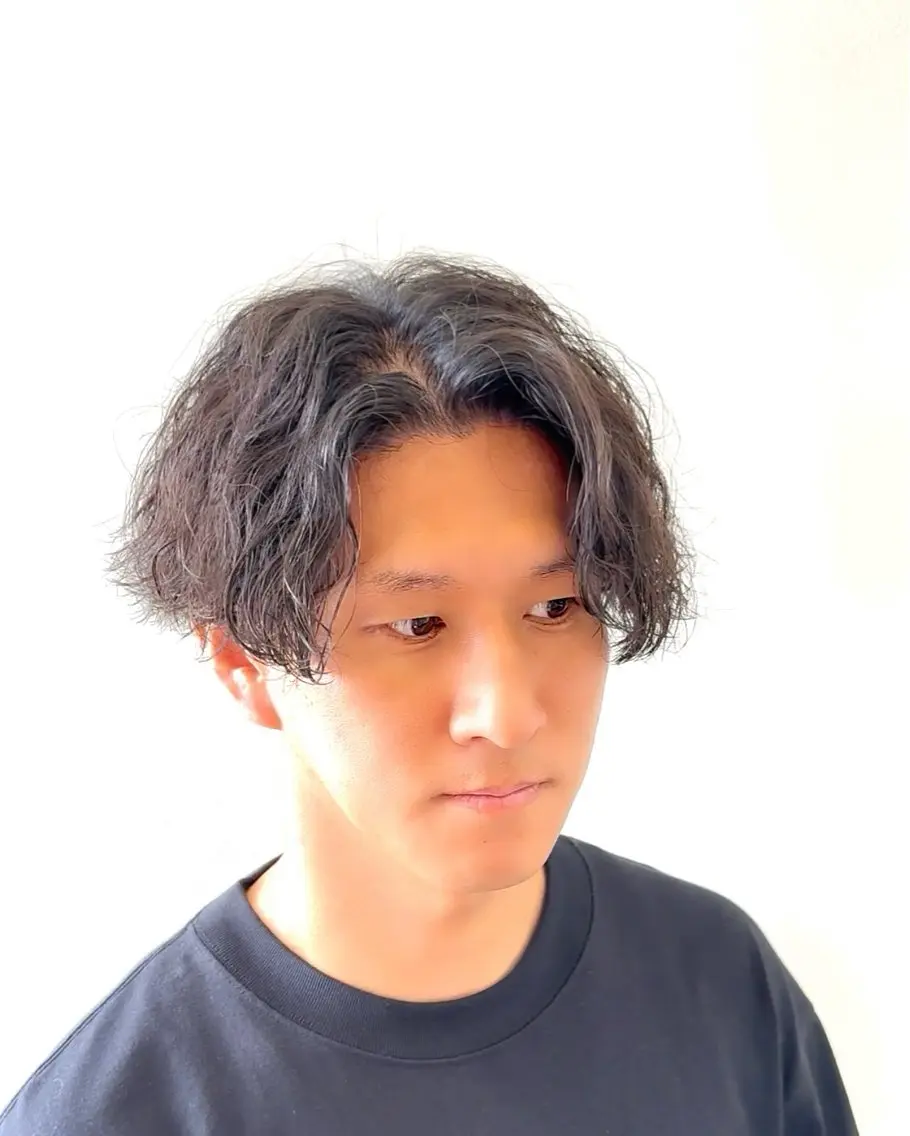 パーマ メンズ センターパート 波巻きパーマ ☆★メンズ特化★☆ 川地由麿のヘアスタイル