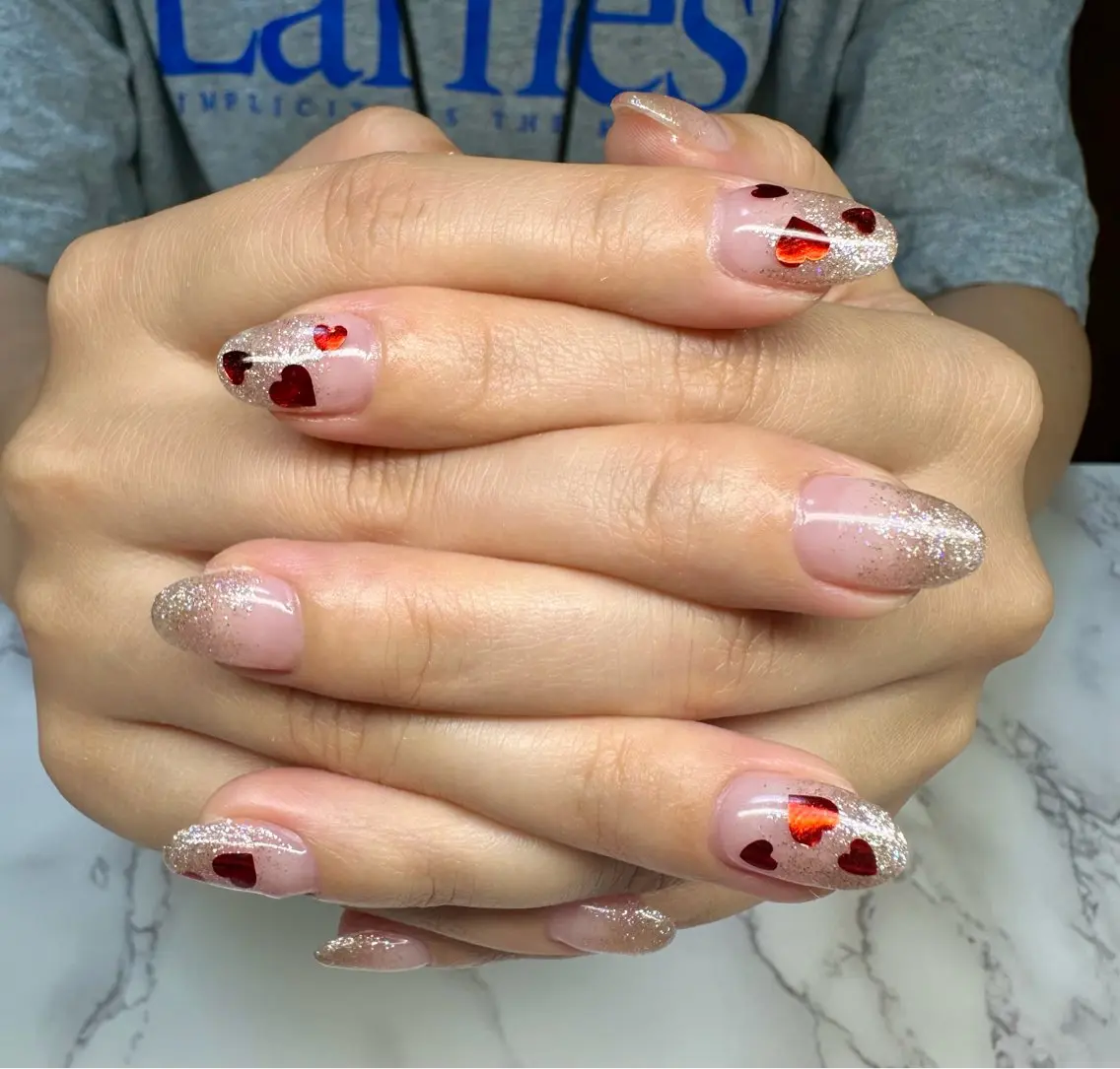 ネイル ハート ラメ(グリッター) ラメグラデーション マグネットネイル ニュアンスネイル Mai’s nailのネイルデザイン