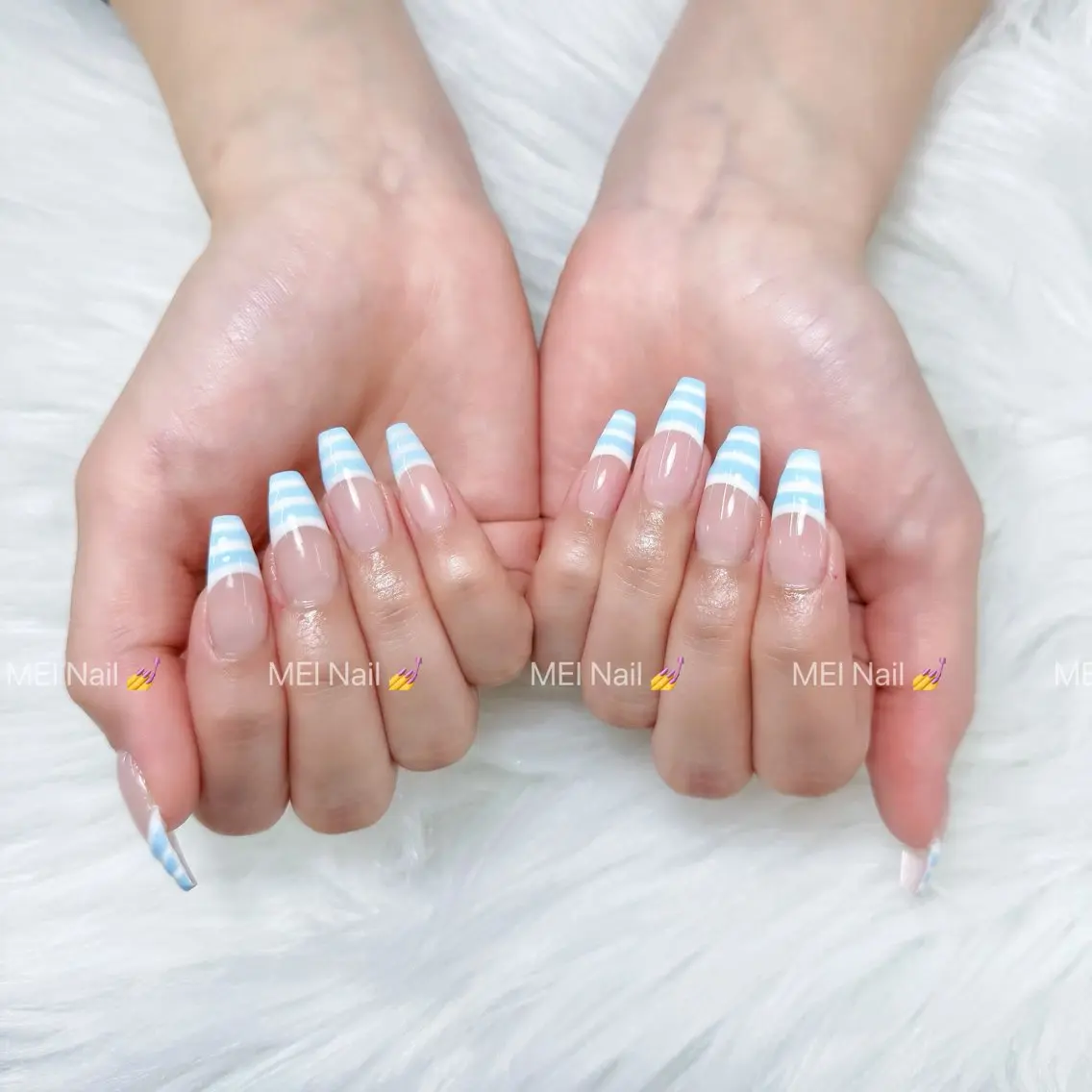 ネイル フレンチネイル キラキラネイル 韓国ネイル シンプルネイル ワンホンネイル ハンドネイル MEI Nailのネイルデザイン