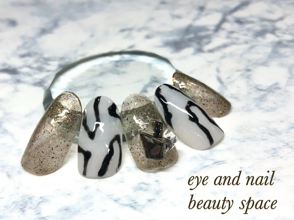 ネイル ハンドネイル Nail❁Eye SERIのネイルデザイン