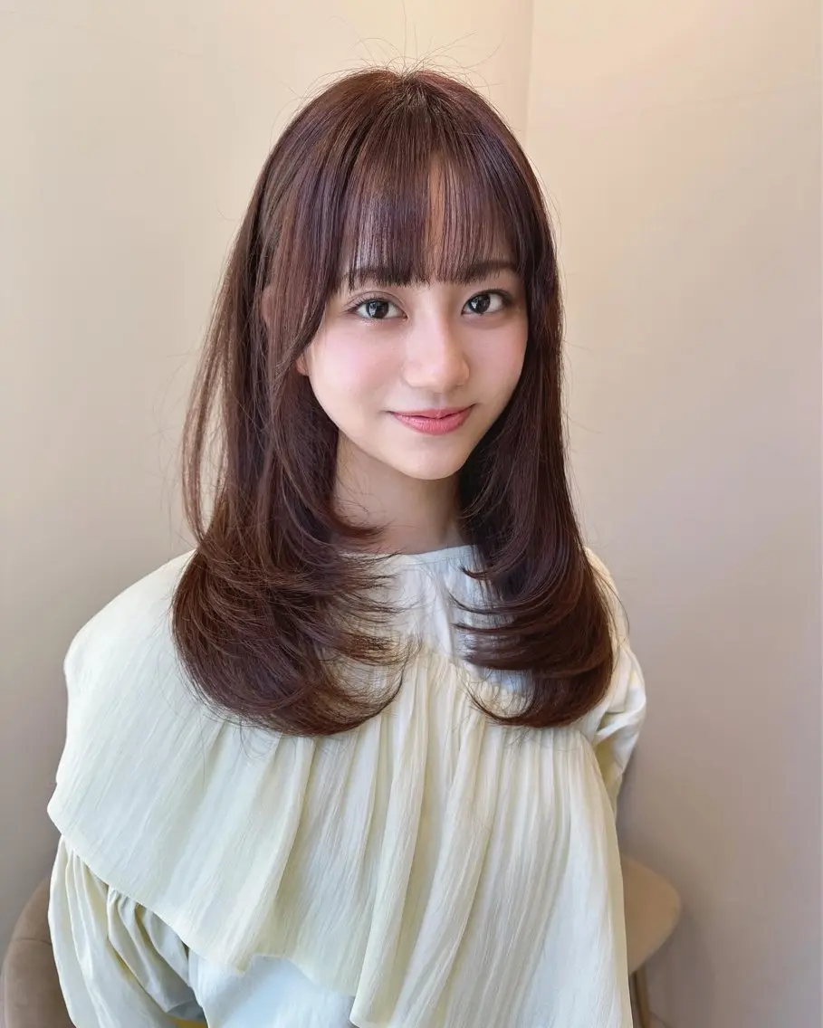 セミロング カラー カット ヘアカラー トリートメント Akane レイヤー/艶カラーのヘアスタイル